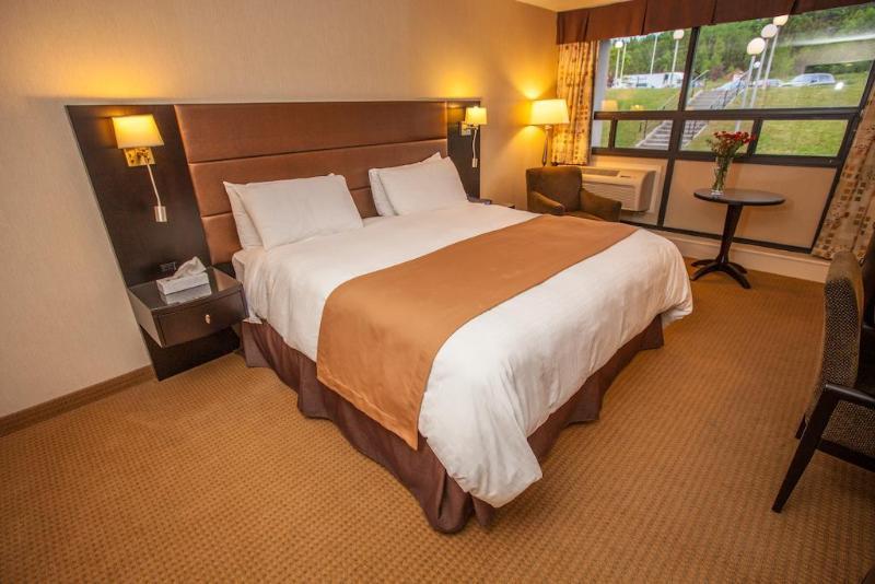 Clarenville Inn ภายนอก รูปภาพ